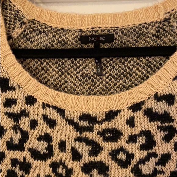 Sweater - Picture 2 of 2